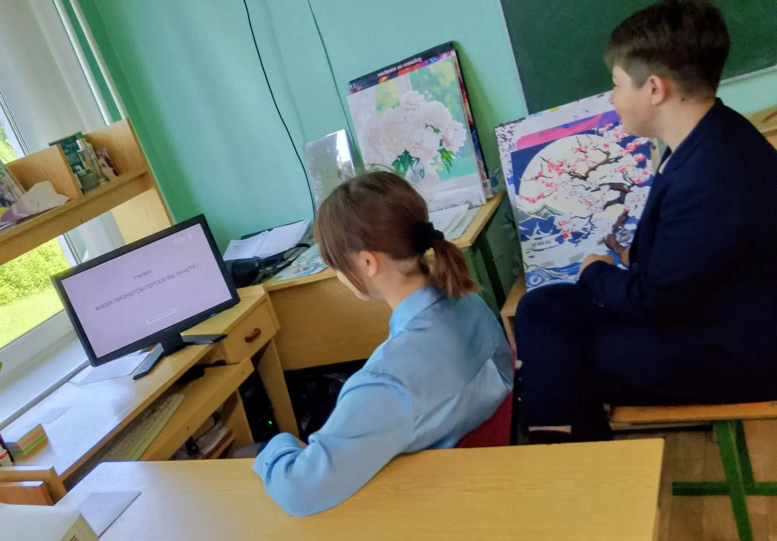 🙋‍♂️🙋‍♀️В 6Г классе прошла викторина «Наследники пионерии».  Ребята вспомнили историю пионерского дв