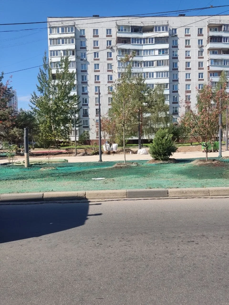 Ногинск, Улица Декабристов, если ехать со стороны Заречья в центр справа перед мостом, ...