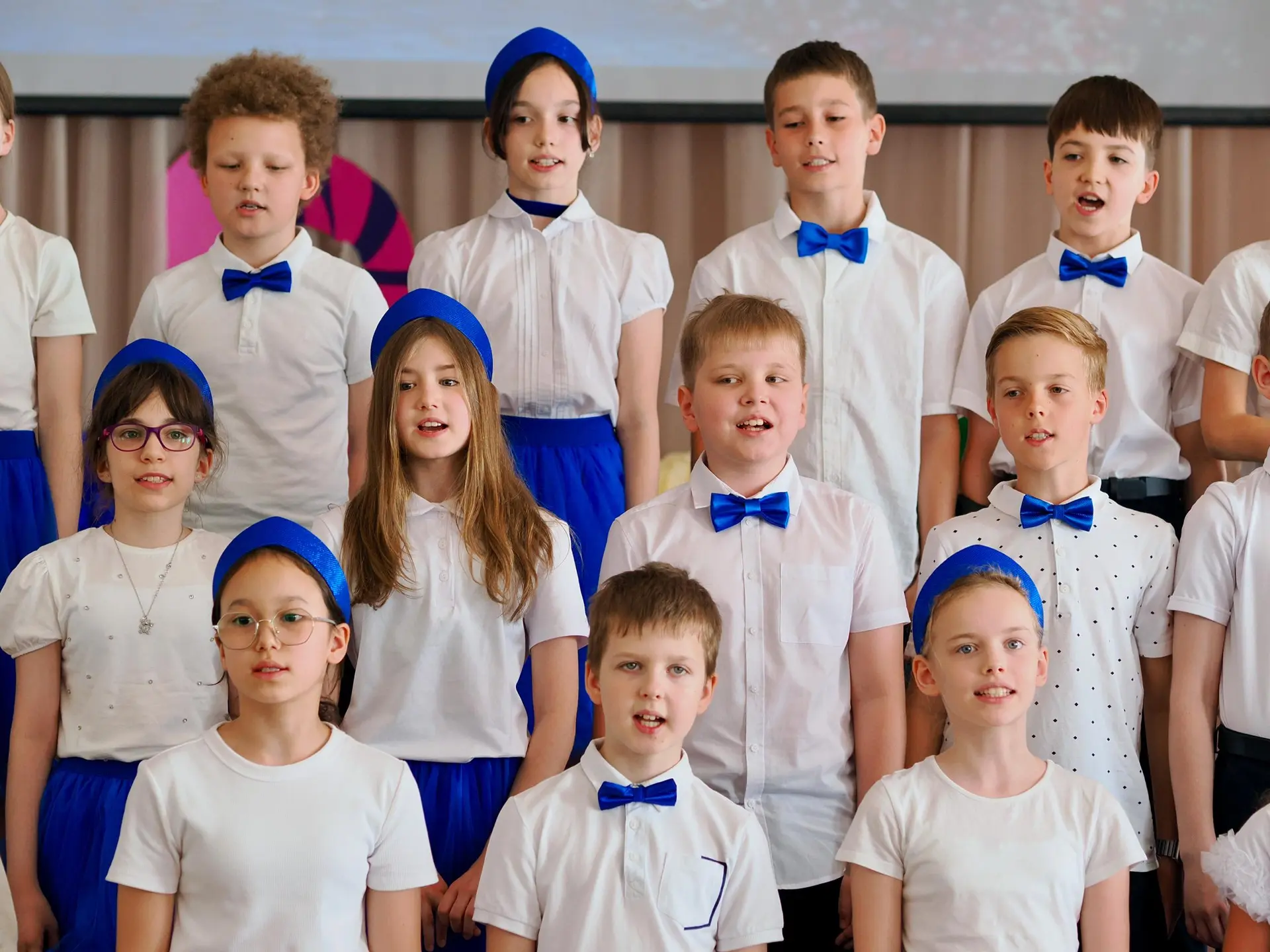ВЫПУСКНОЙ В НАЧАЛЬНОЙ ШКОЛЕ (Часть 3) ☝️Продолжение предыдущего поста   🤩 Невозможно перестать радов