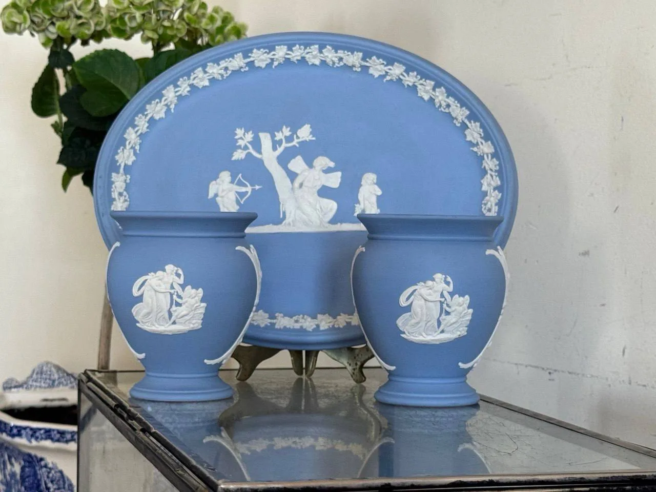 Wedgwood фарфор бисквит голубая серия.