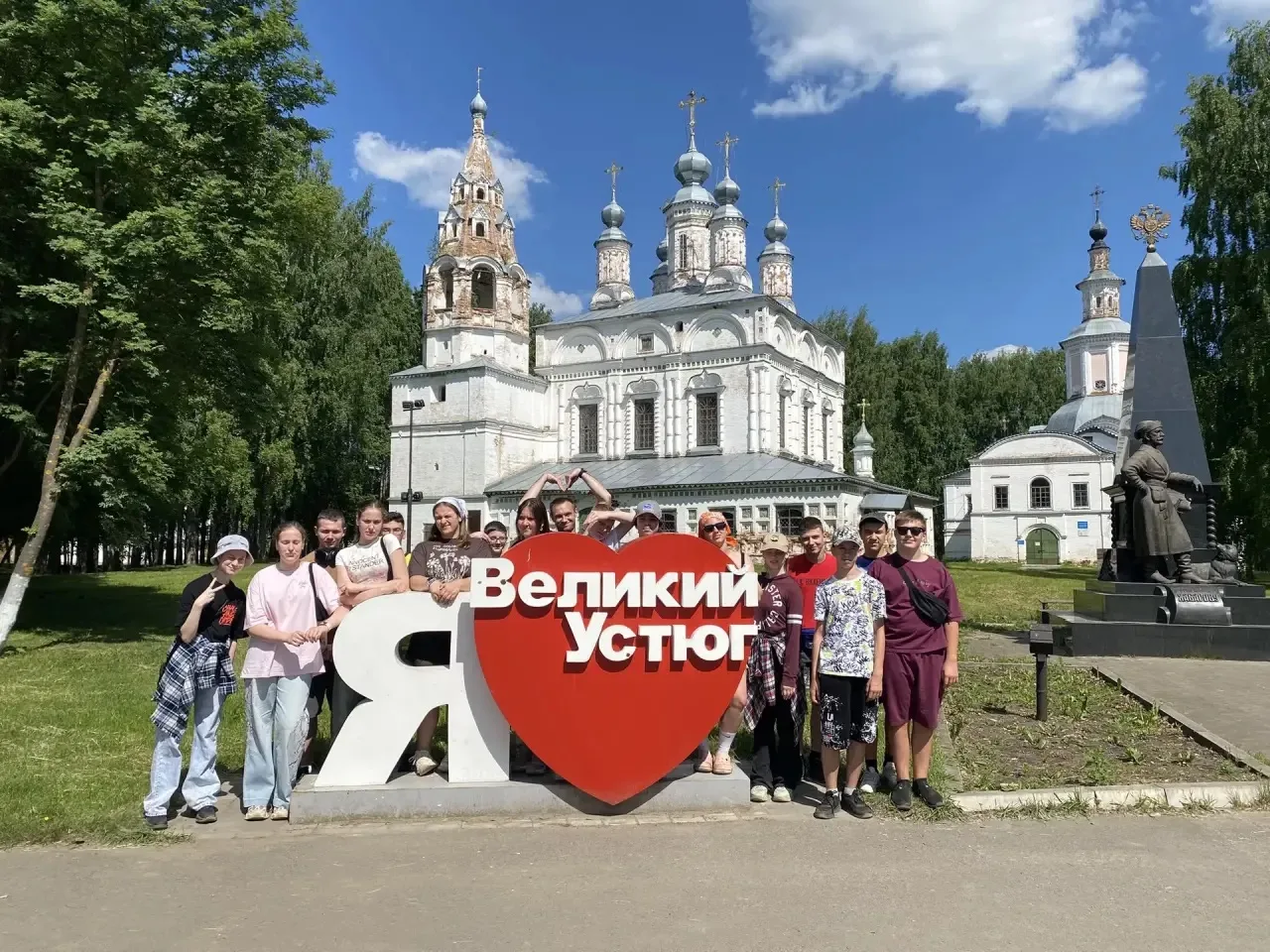 Сбываются мечты! Юные гении Твери посетили Великий Устюг❄️

👉Благотворительный фонд «Система» совме