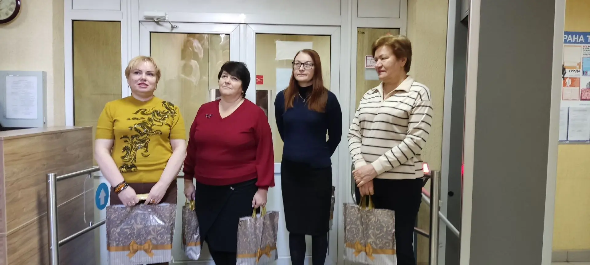 В ГКУ ТО "ЦБ МО ТО" 20 февраля 2026 г. было проведено торжественное мероприятие, посвящ...