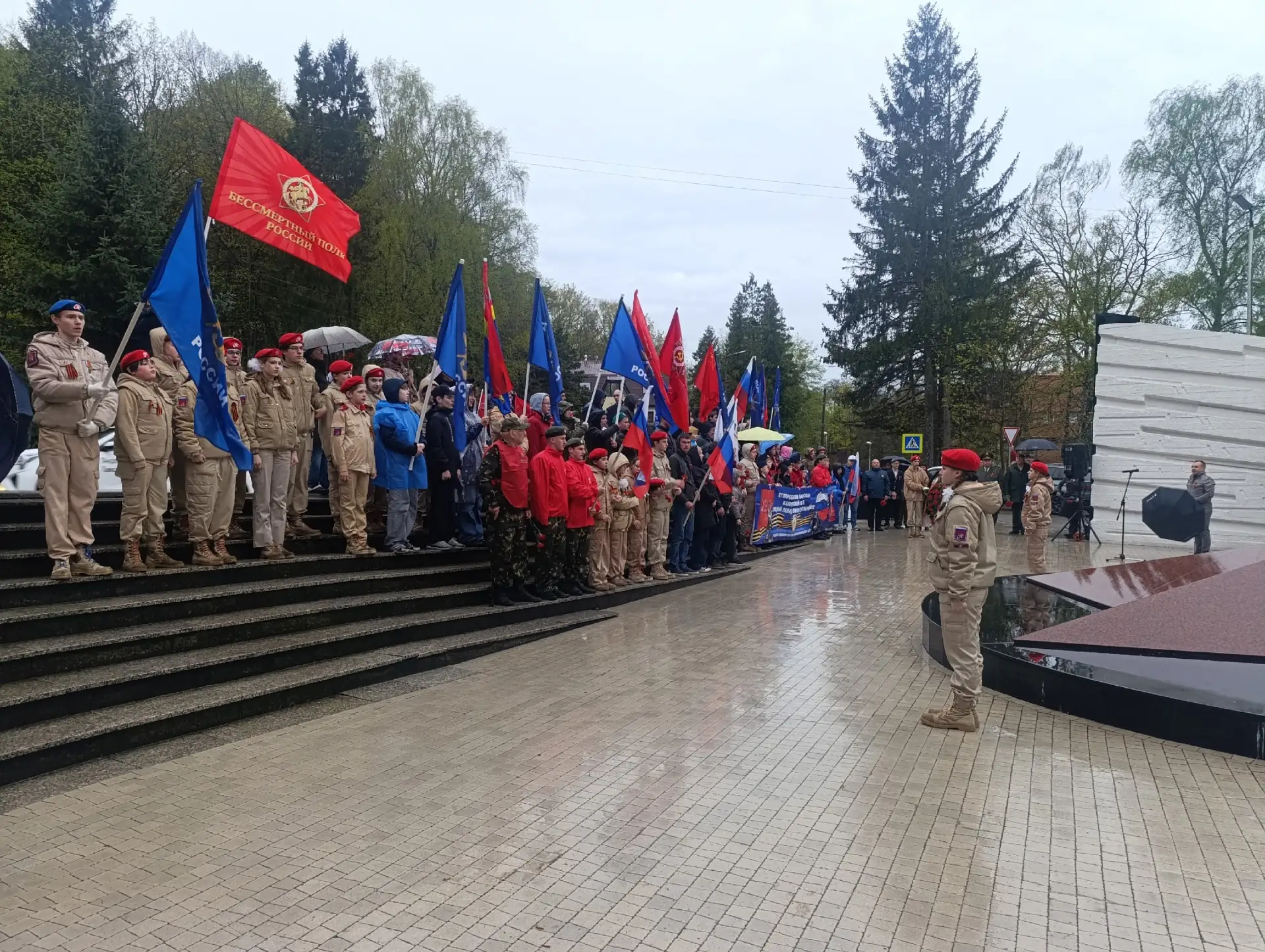 6 мая юнармейцы отряда «Парус» приняли участие в автопробеге по местам Боевой Славы, в честь 81-й го