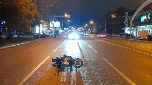 В Новосибирске электровелосипедист отправил в больницу 15-летнюю девочку