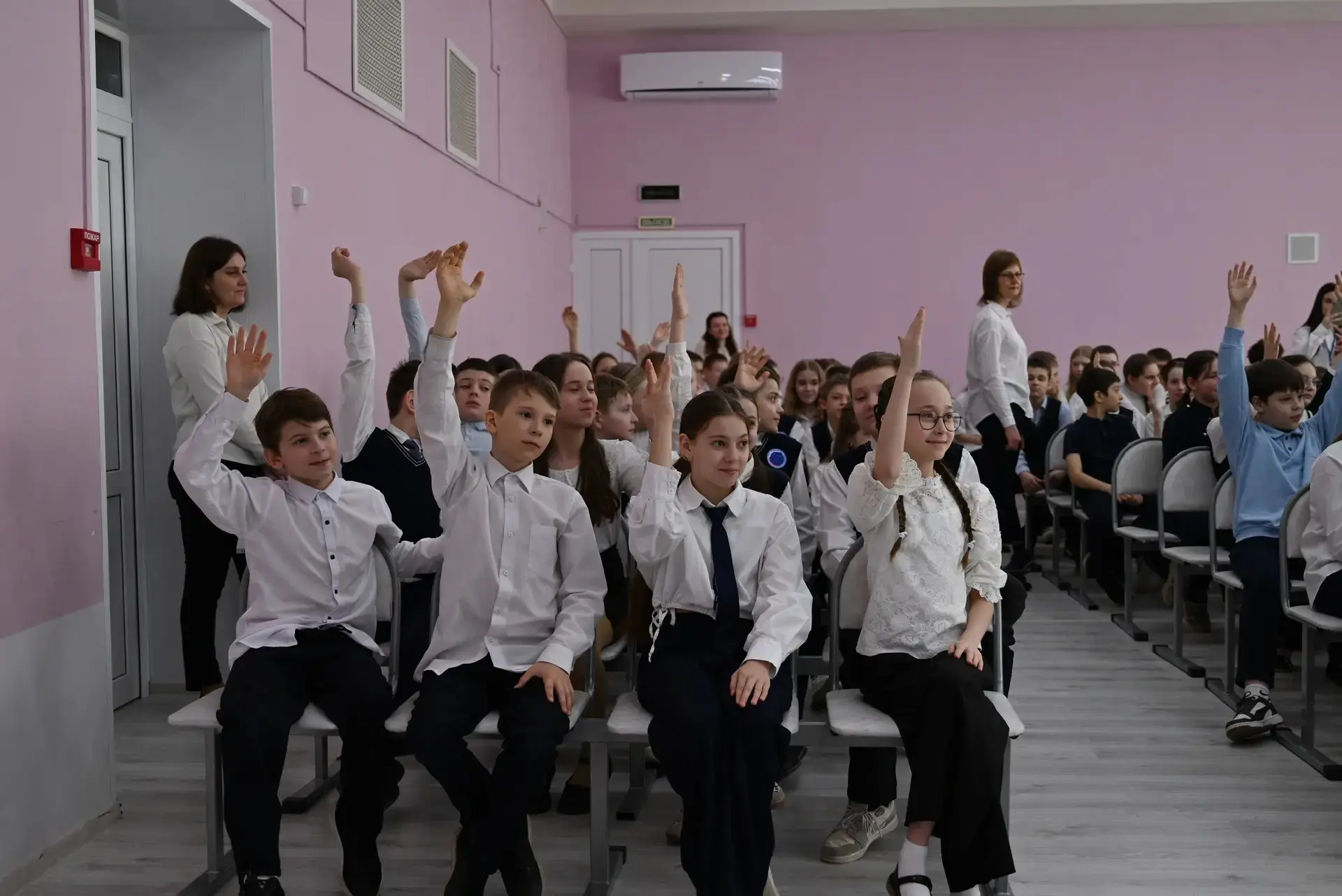 🔥Старт 7️⃣ сезону дан🌟 📆 Сегодня активисты первичного отделения провели для параллели пятых классов 