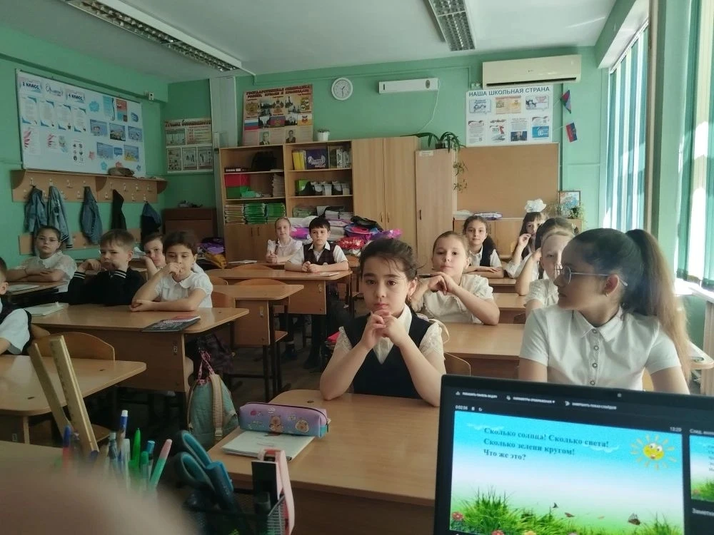Безопасные каникулы — залог отличного лета! ☀️  Вчера, 22 мая, для учеников 2 «Б» класса прошло важн