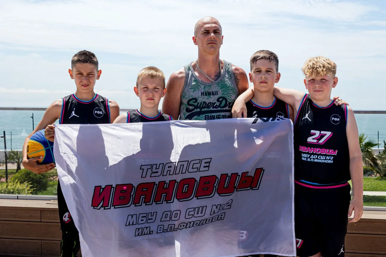 📸Фотокарточки со Всероссийского турнира по баскетболу 3х3 Sirius Cup Junior среди юношей 2015г.р. и