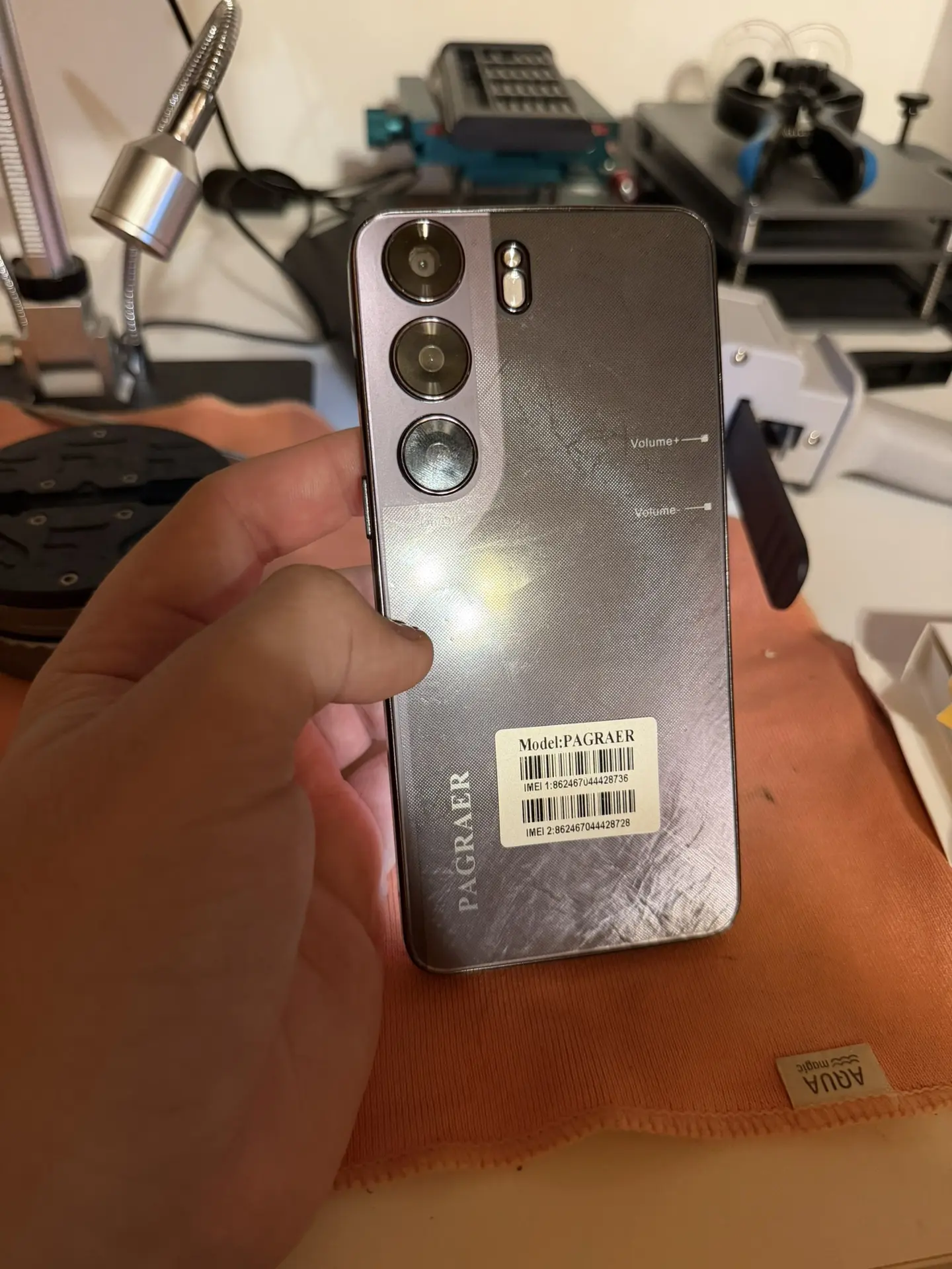 Ознакомьтесь - Паграер - копия на tecno camon 40. Сам по себе техно не дорогой около 12...