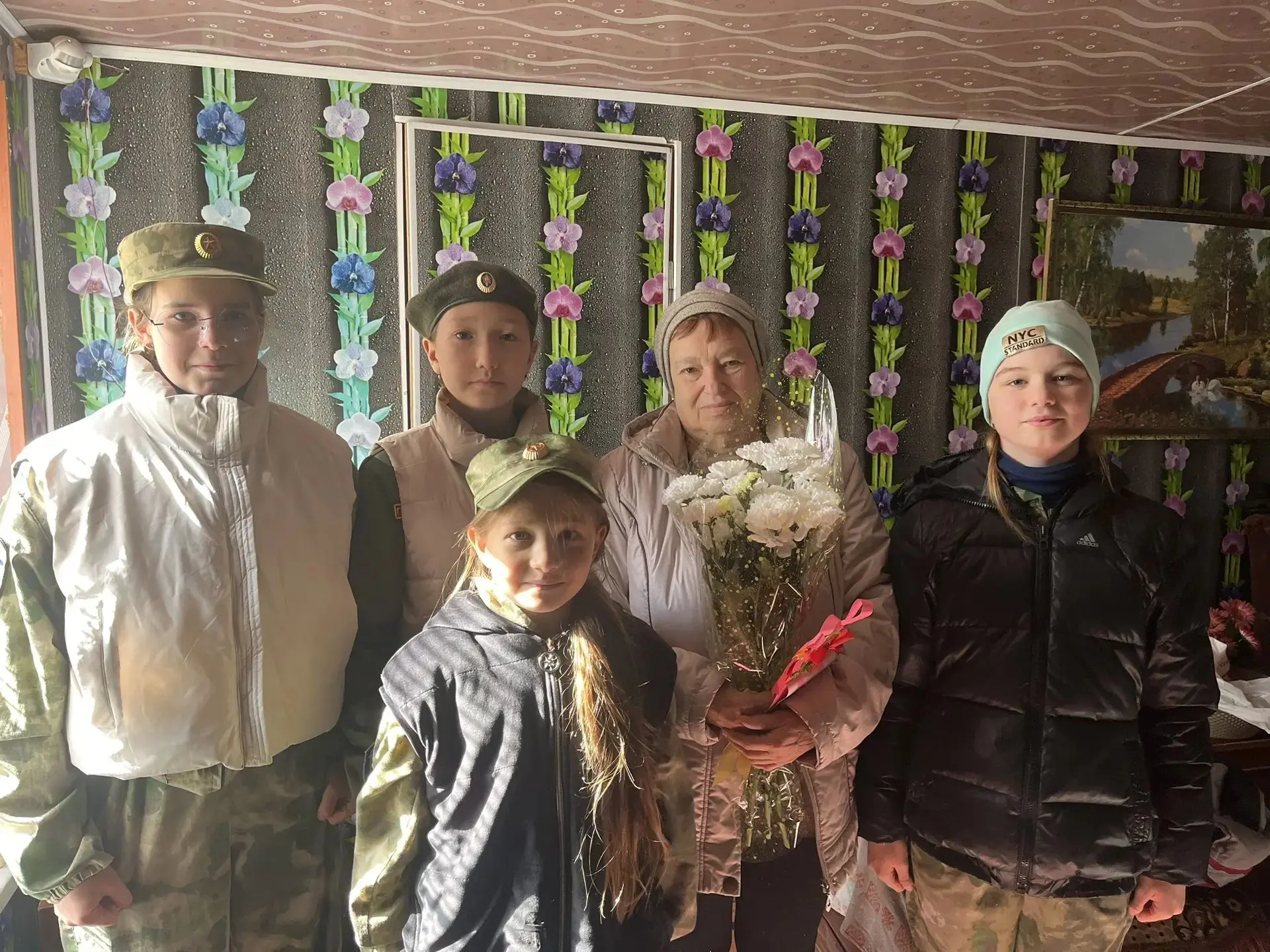 💫Воспитанники гвардейской смены отряда "Раскат" от имени администрации школы и председ...