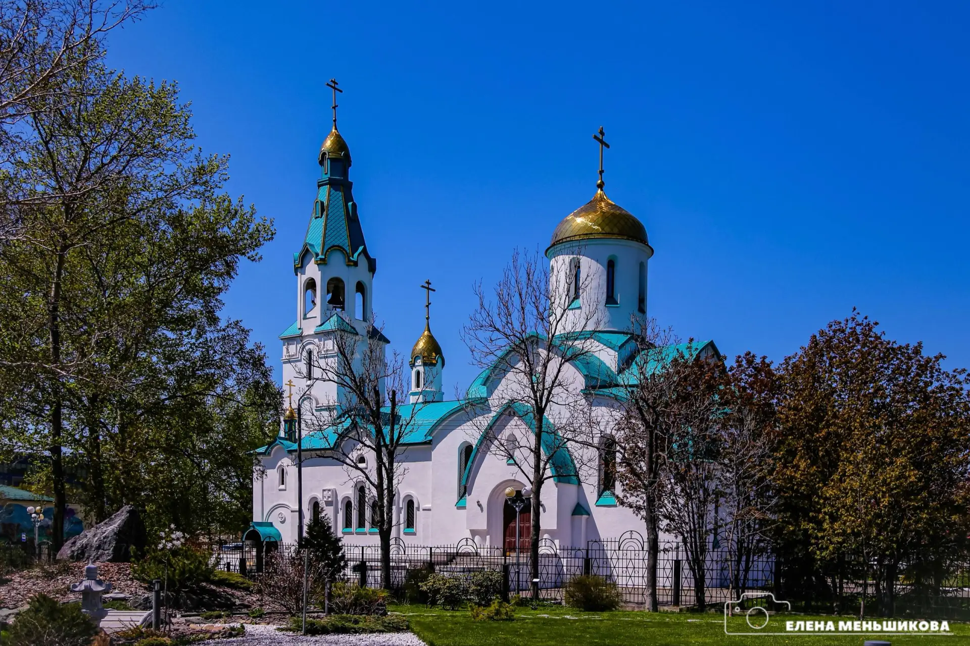 ☀️ Доброе утро, Южно-Сахалинск!  По прогнозам синоптиков сегодня в городе будет солнечно и тепло. Дн