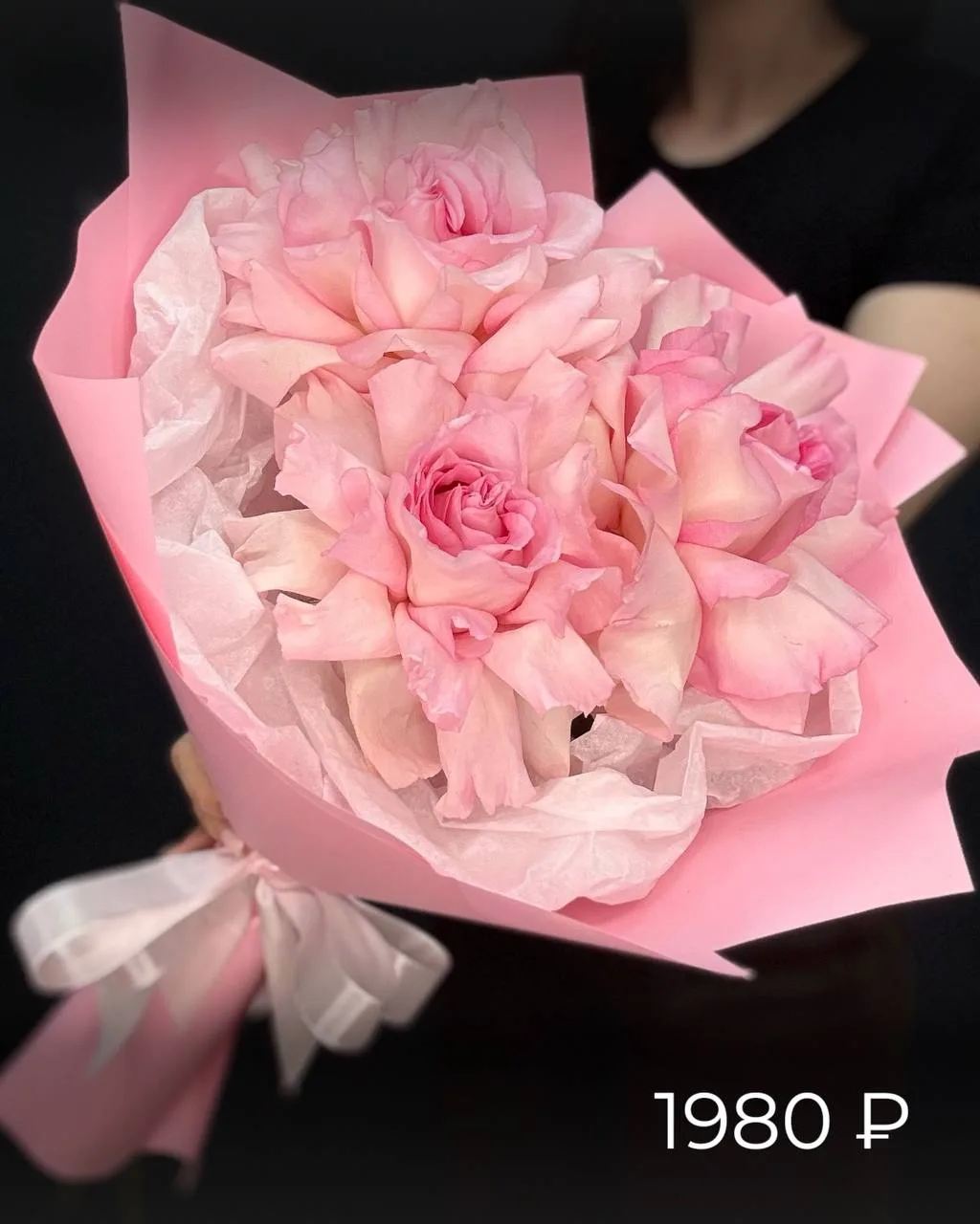 БУКЕТЫ–КОМПЛИМЕНТЫ

 💐Цветы – это не только для “особых случаев”. Это привычка радовать – себя, мам