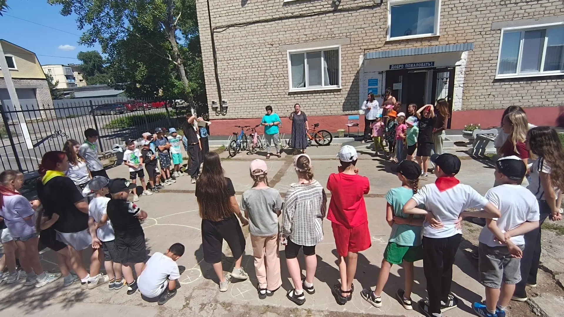 18 июня в АРТ‑территории «Муравейник» было по‑настоящему жарко! 🔥

Ребята успели:

🎨 отточить маст