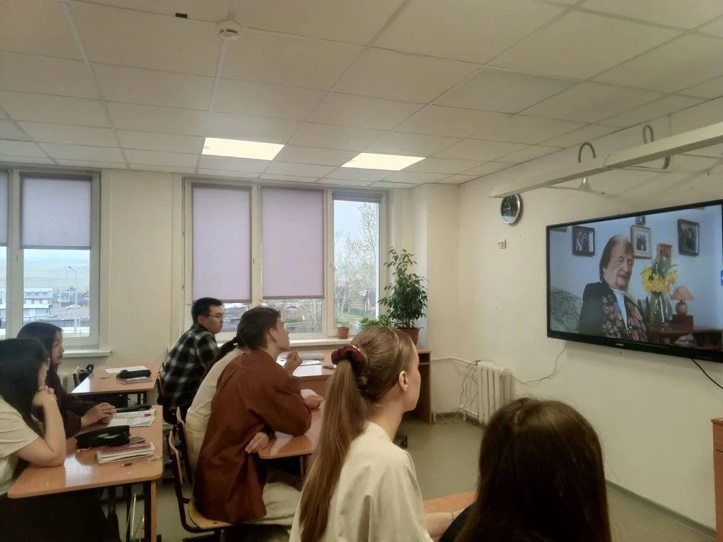 Сегодня темой занятий «Разговоры о важном» в нашей школе стали «Ценности, которые нас объединяют». В