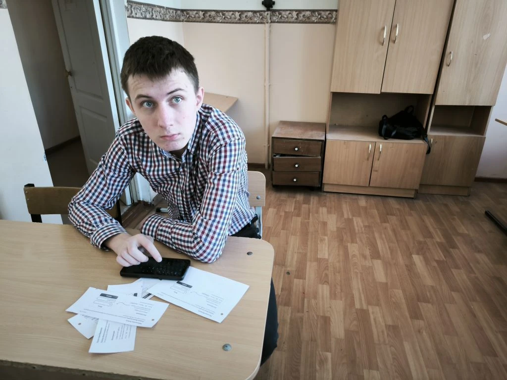 «Умнята побеждают!» — третьеклассники и четвероклассники проверили знания на краевом уровне   Ученик