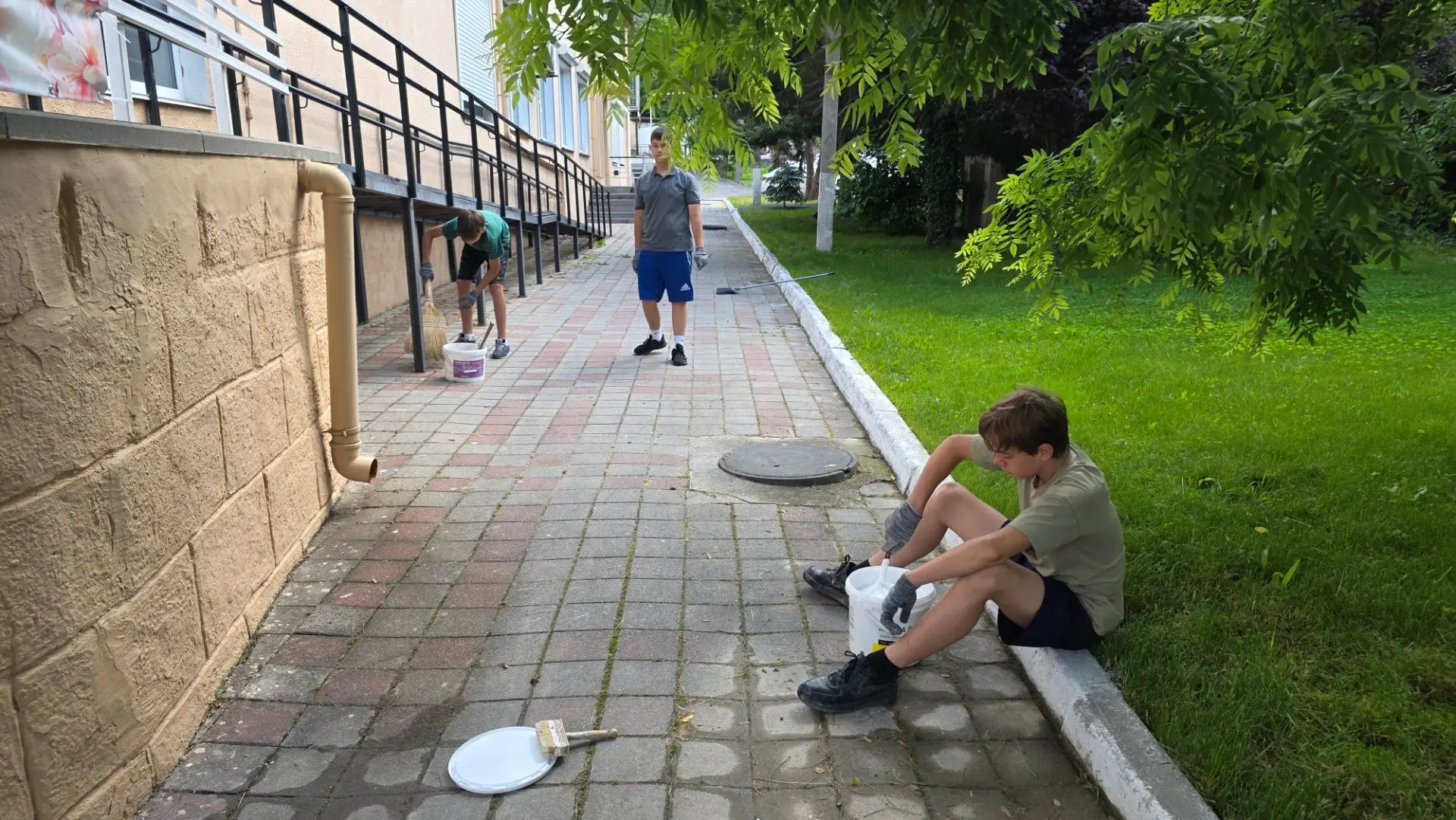 ⚡️ Не просто каникулы: как подростки зарабатывают свой первый капитал в Центре творчества и ремесел!