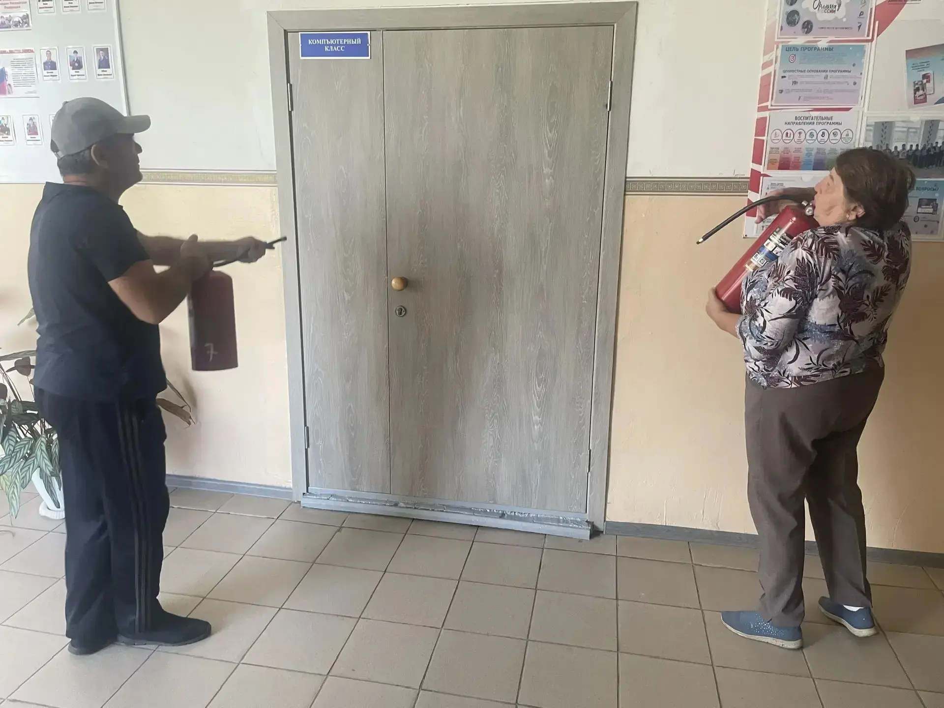 Безопасность прежде всего: в МБОУ СОШ с. Старое Славкино прошли всероссийские учения.