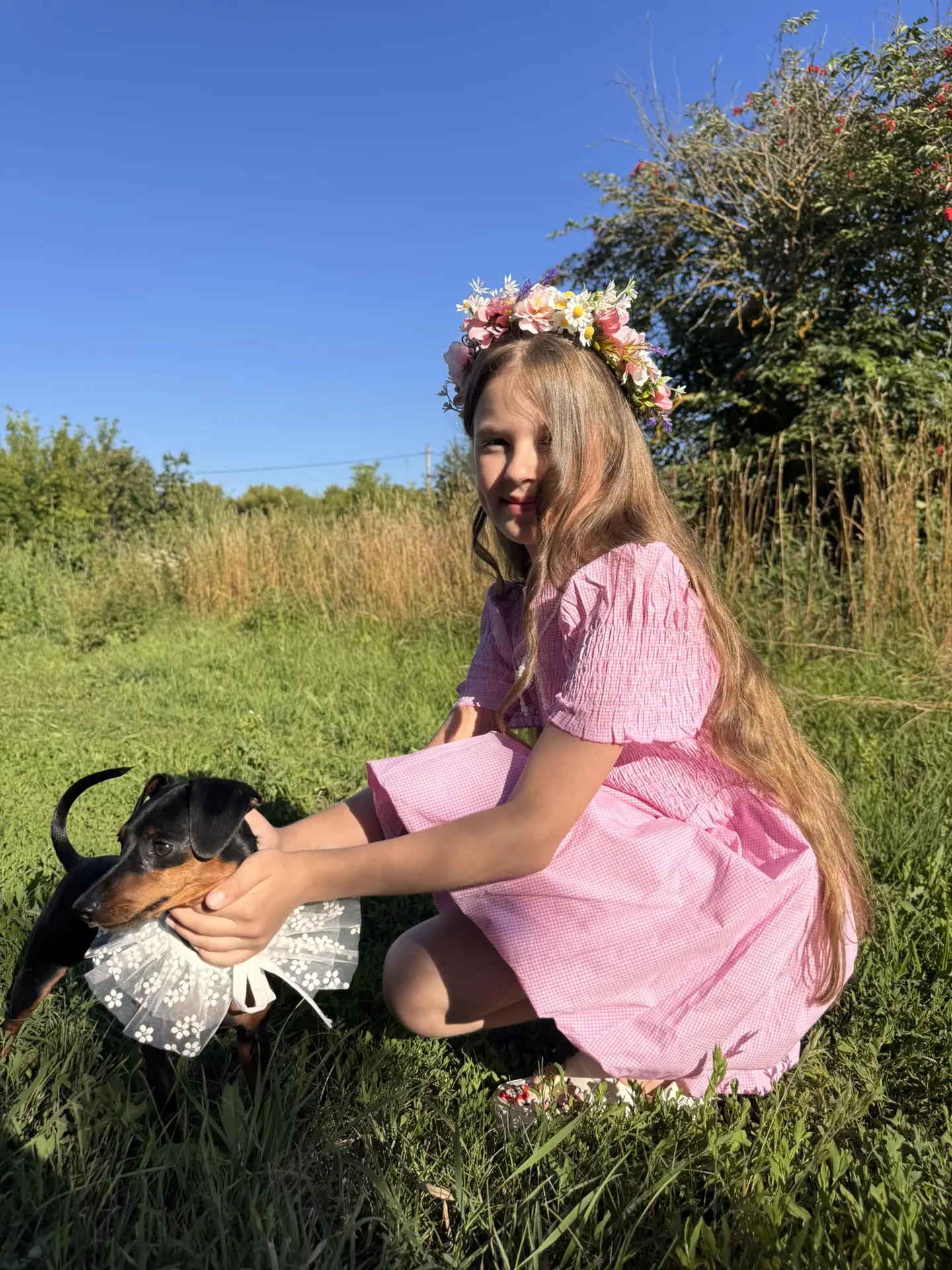 В прошлые выходные отмечали с родственниками день рождения сестры в деревне, где мы проводили каждое
