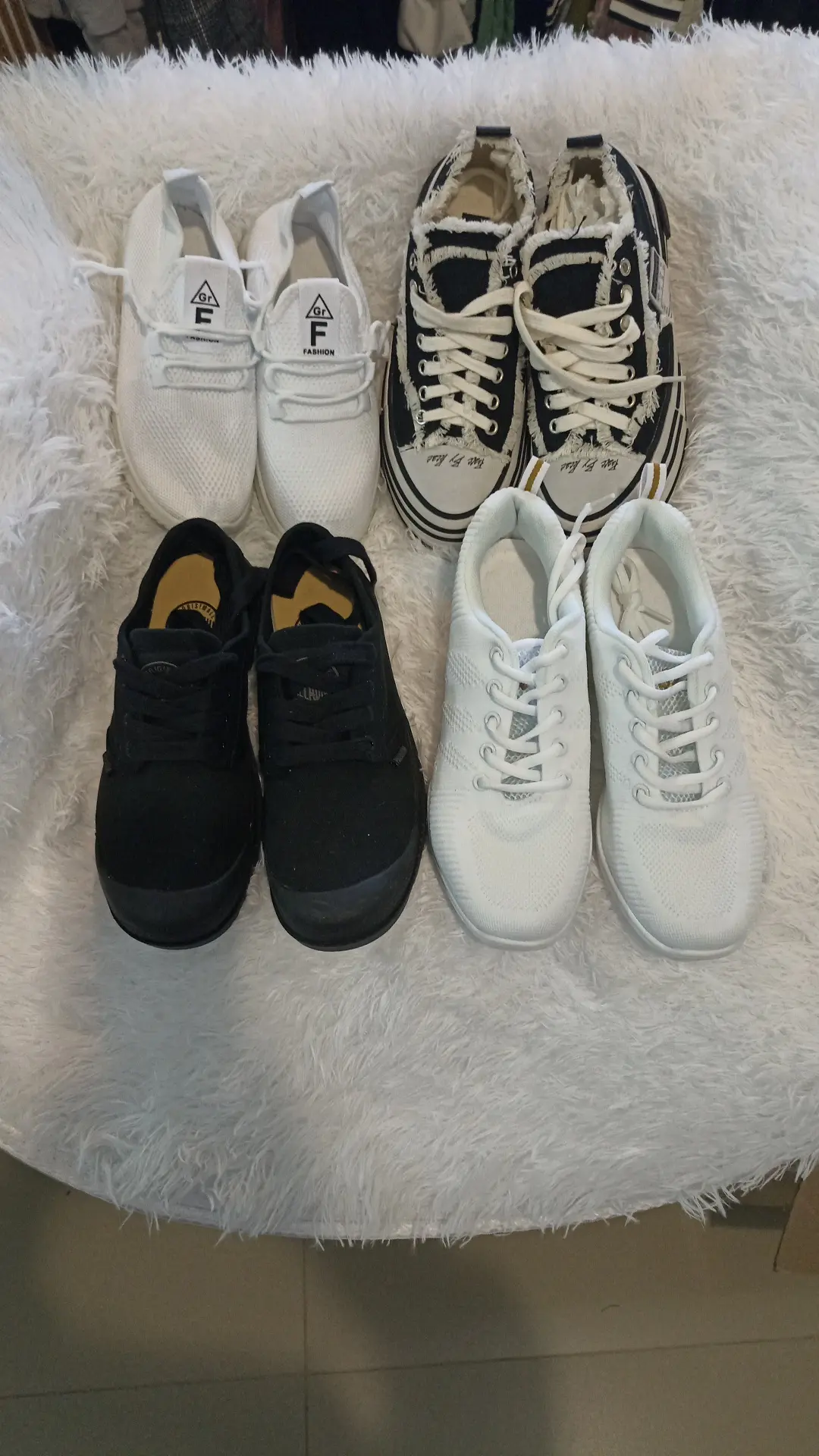 Фото