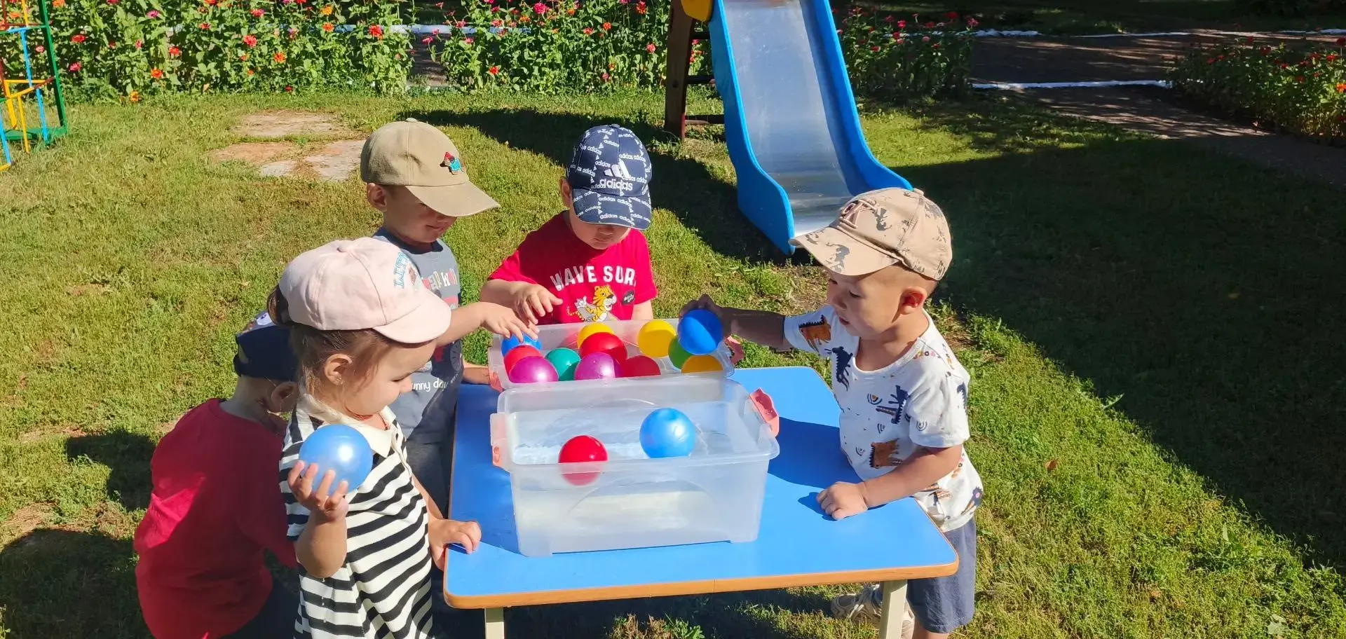 ☀️ Летние радости: малыши и вода! ☀️