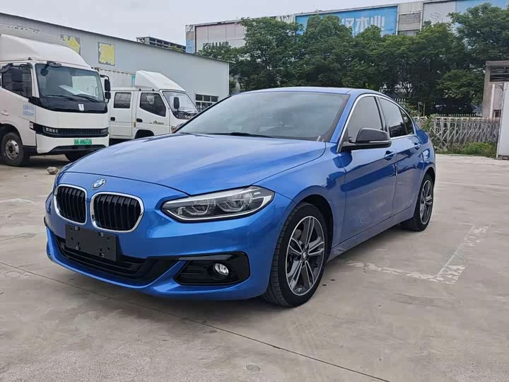 BMW 1 Series 2018 118i sports type