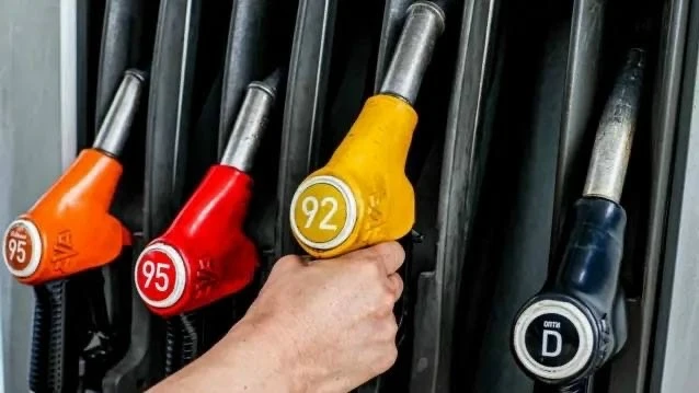 ⛽️ Рост цен на бензин и дизель начал замедляться.

За последнюю неделю бензин в России подорожал в с