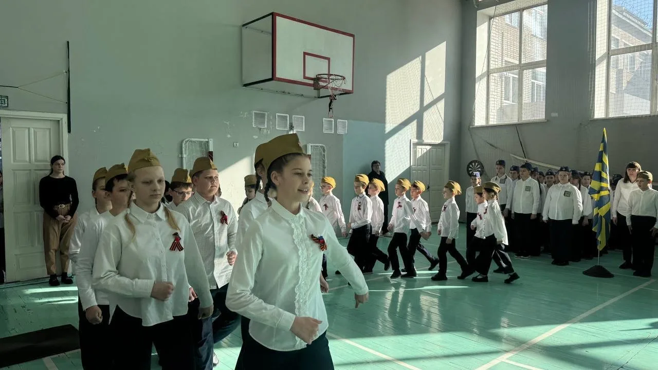 «Мы — армия победы, мы — армия страны»: в школе стартовал ежегодный смотр строя и песни! В нашей шко