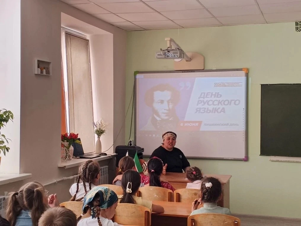 5-й день в пришкольном лагере"Радуга детства":Праздник Пушкина.
В нашем пришкольном лагере прошёл ос