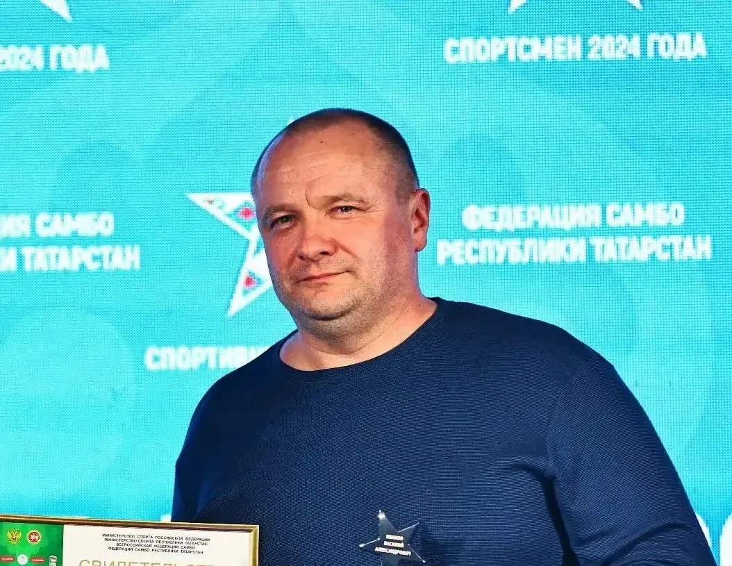🚀Тренеру -преподавателю отделения самбо ФСО «Ракета» структурного подразделения СШОР е...