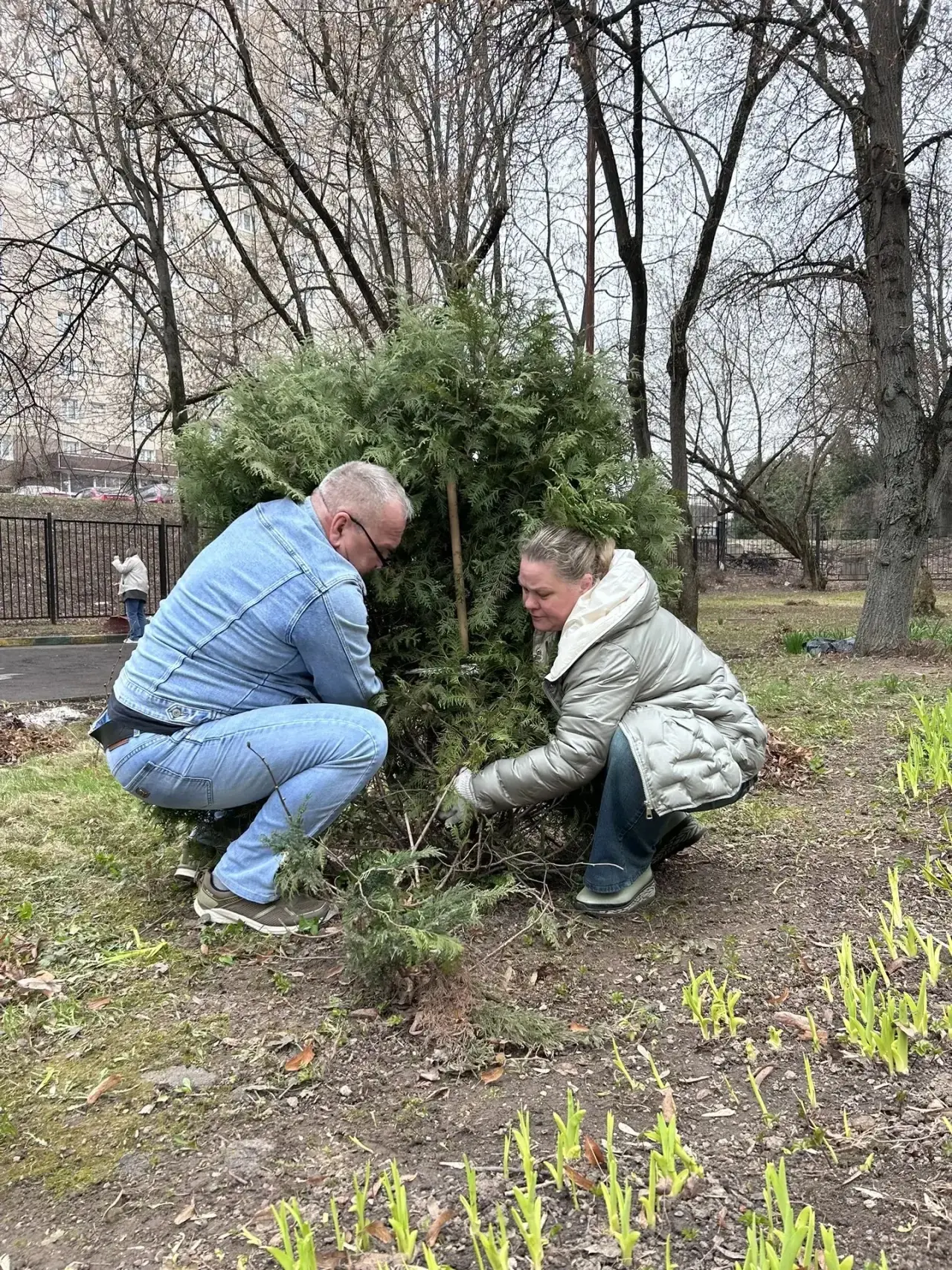 Школа — наш второй дом 🌿  С 1 по 28 апреля в Москве проходит традиционный месячник по благоустройств