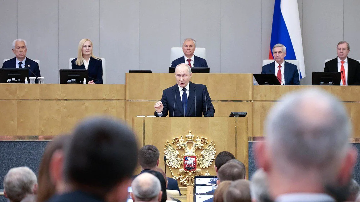 30 сентября 2026 года состоялось первое заседание Государственной Думы девятого созыва.