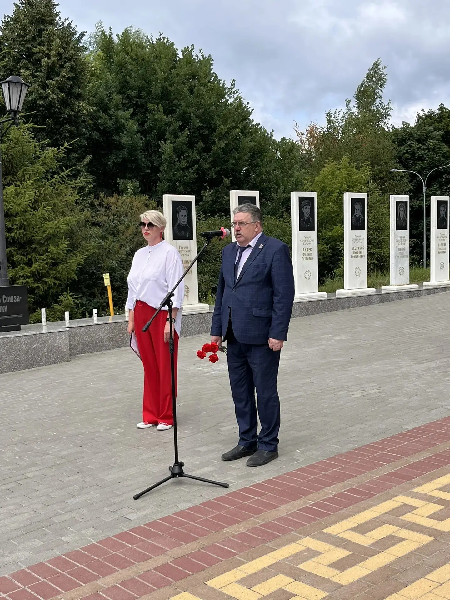 🕊️ 22 июня. День, когда сердце замирает…

Сегодня коллектив и учащиеся Порецкой школы пришли к Вечн