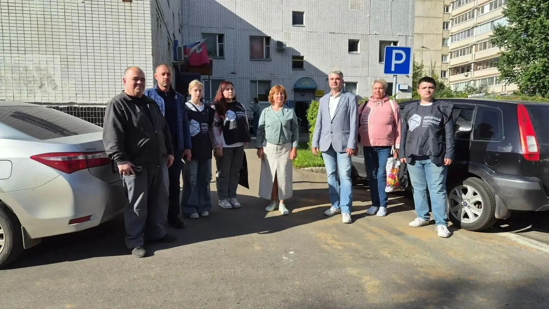 📆 Вчера глава управы Гусева Наталия Юрьевна провела еженедельный обход территории корп...