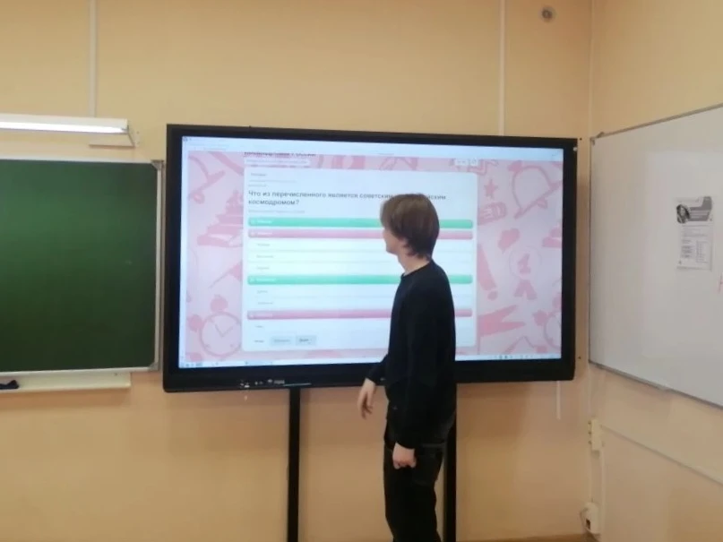«65 ЛЕТ ТРИУМФА. КО ДНЮ КОСМОНАВТИКИ»  ⭐️ Сегодня занятие «Разговоры о важном» было посвящено Дню ко