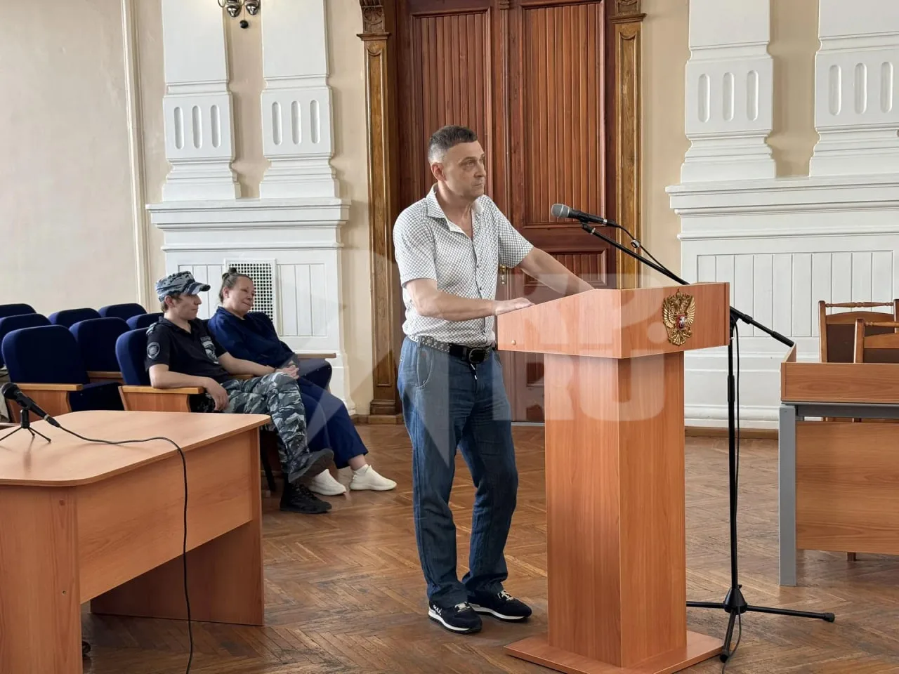 😨 Пыталась душить шарфом деда: прокурор зачитал показания отца Екатерины Тарховой

На заседании Сер