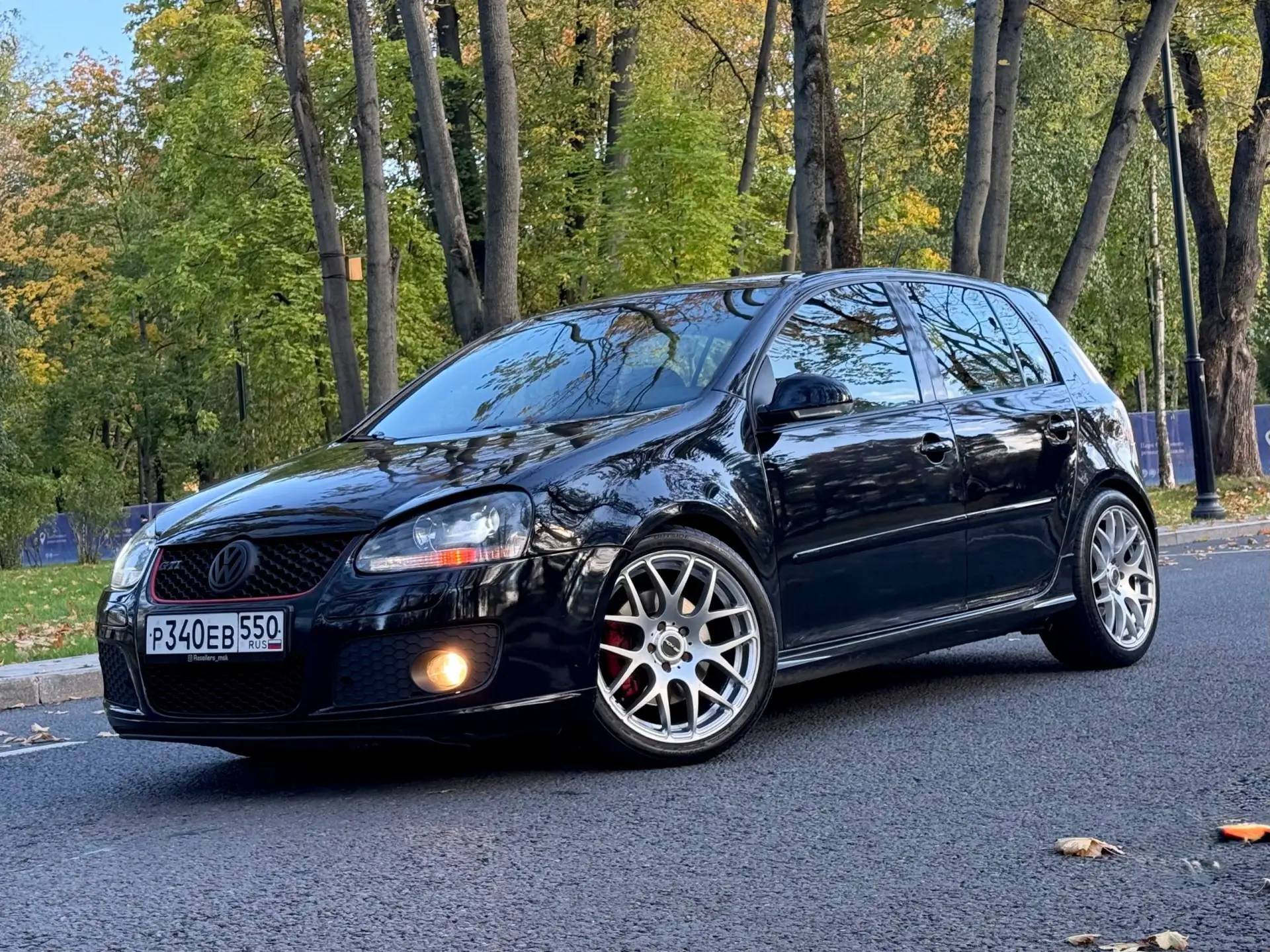 Volkswagen Golf GTI, 2.0T DSG (330 л.с.)