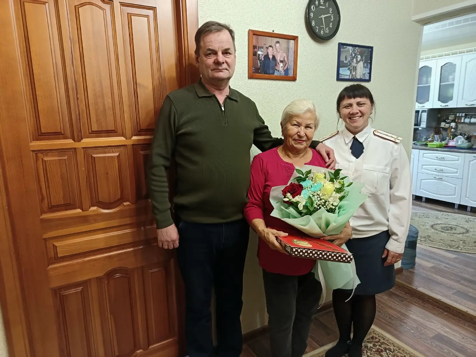 В Кировградской ВК поздравили ветеранов УИС с Днём пожилого человека