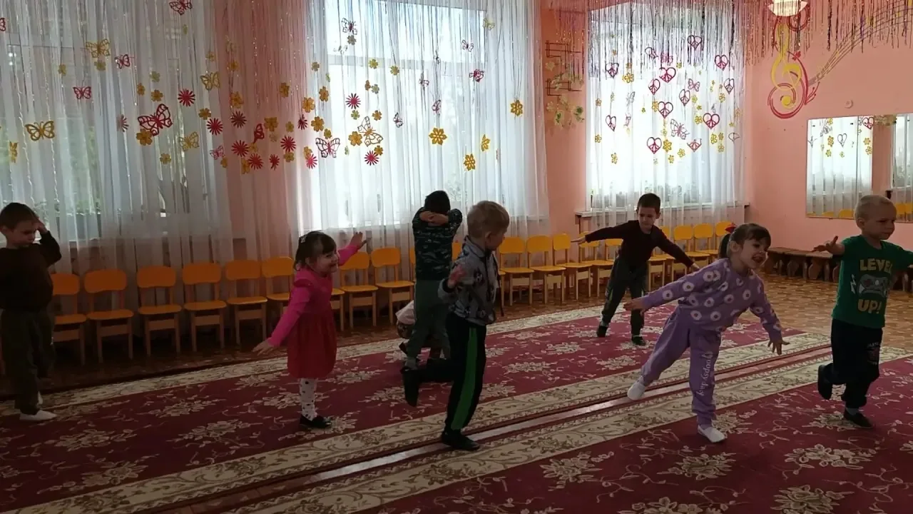 В рамках Всероссийской акции "Путь в космос" устроили соревнование "В невесомости"! Кто...