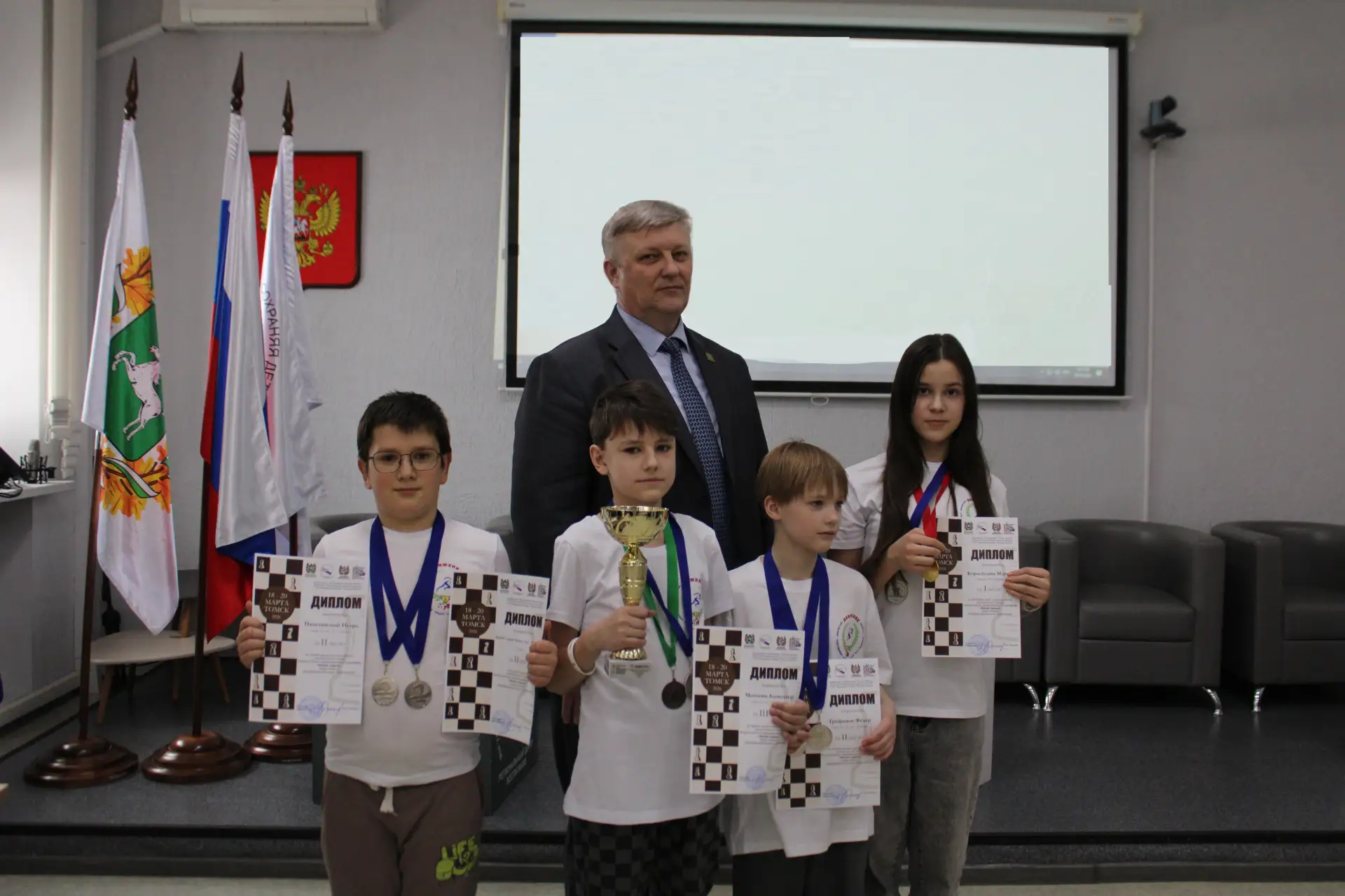 ♟️ Три дня, 12 команд, 11 муниципалитетов — и только одна ладья, которая уходит в бой на всероссийск