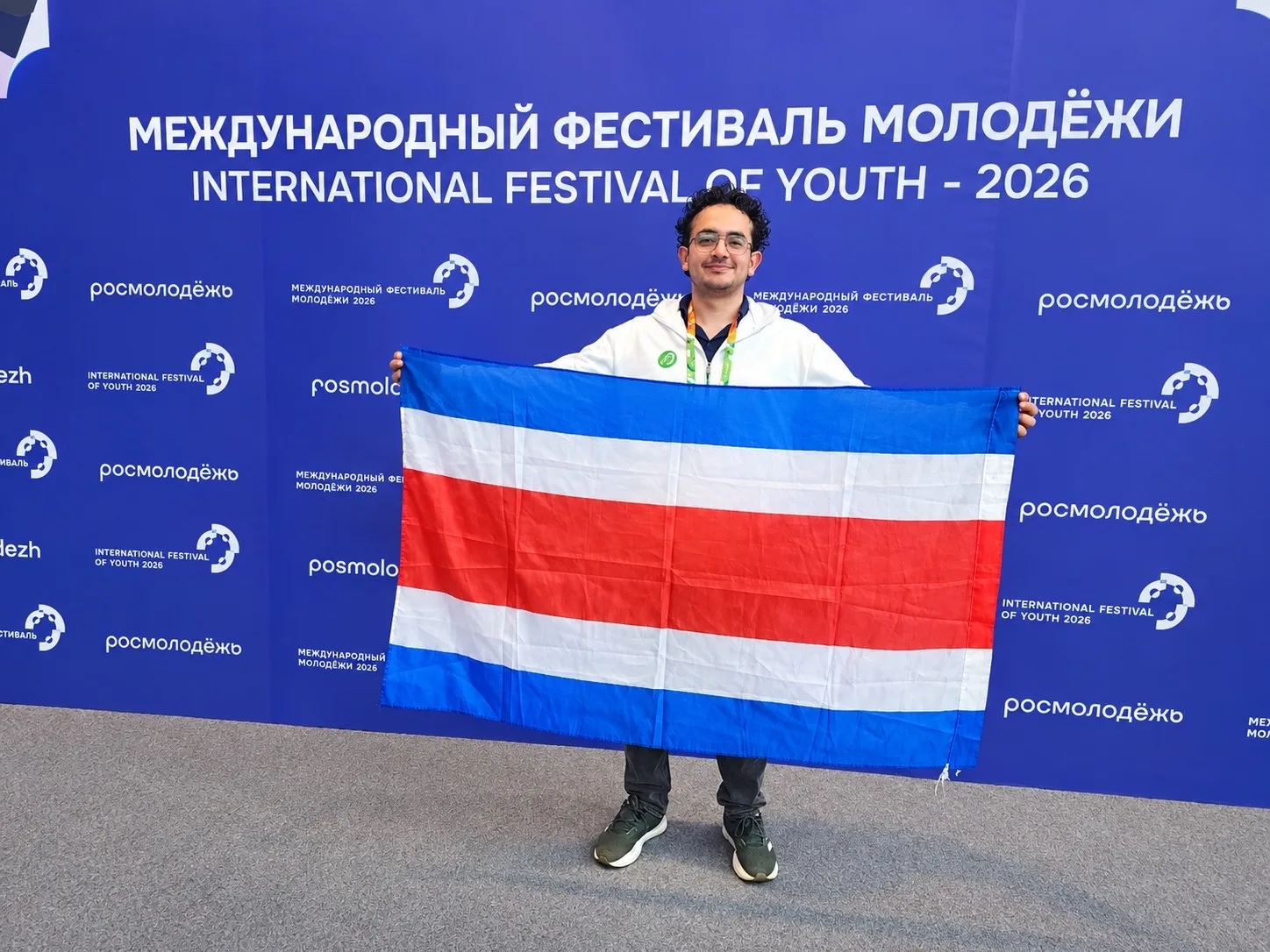 🌍 Студент кафедры «Нанотехнологии и микросистемная техника» РУДН — на Международном фе...