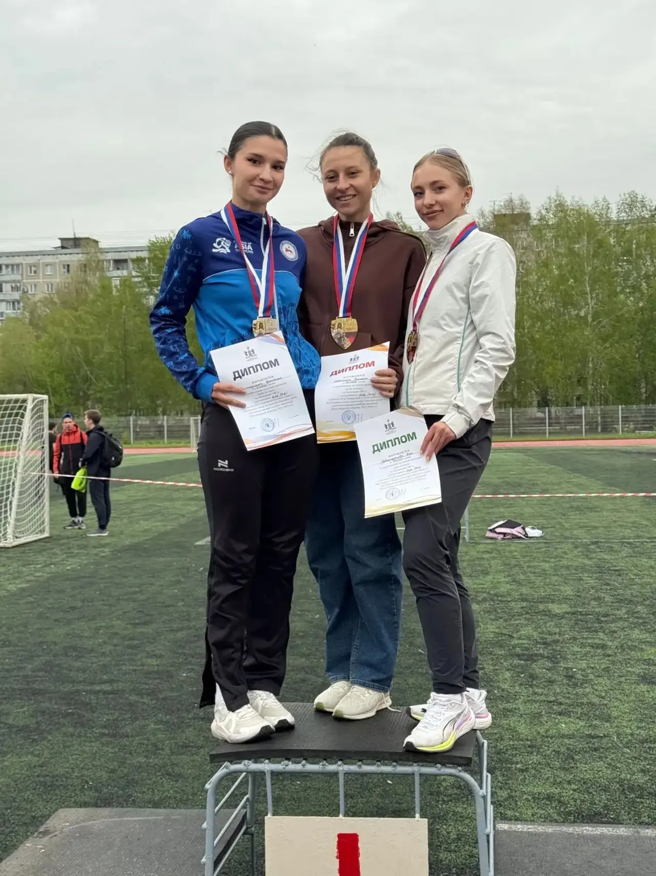 🏆Спортивные достижения легкоатлетов Университета биотехнологий   Прохладный май смогли покорить толь