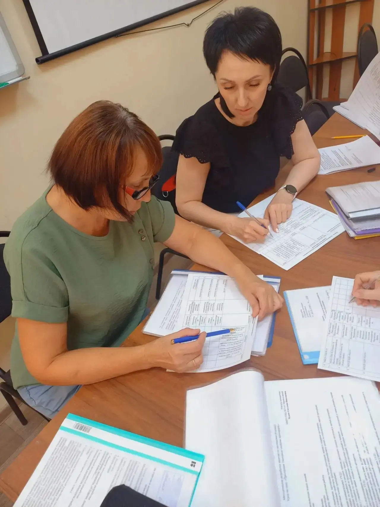 Заседание жюри муниципального конкурса «Лучшая методическая разработка педагога в конте...