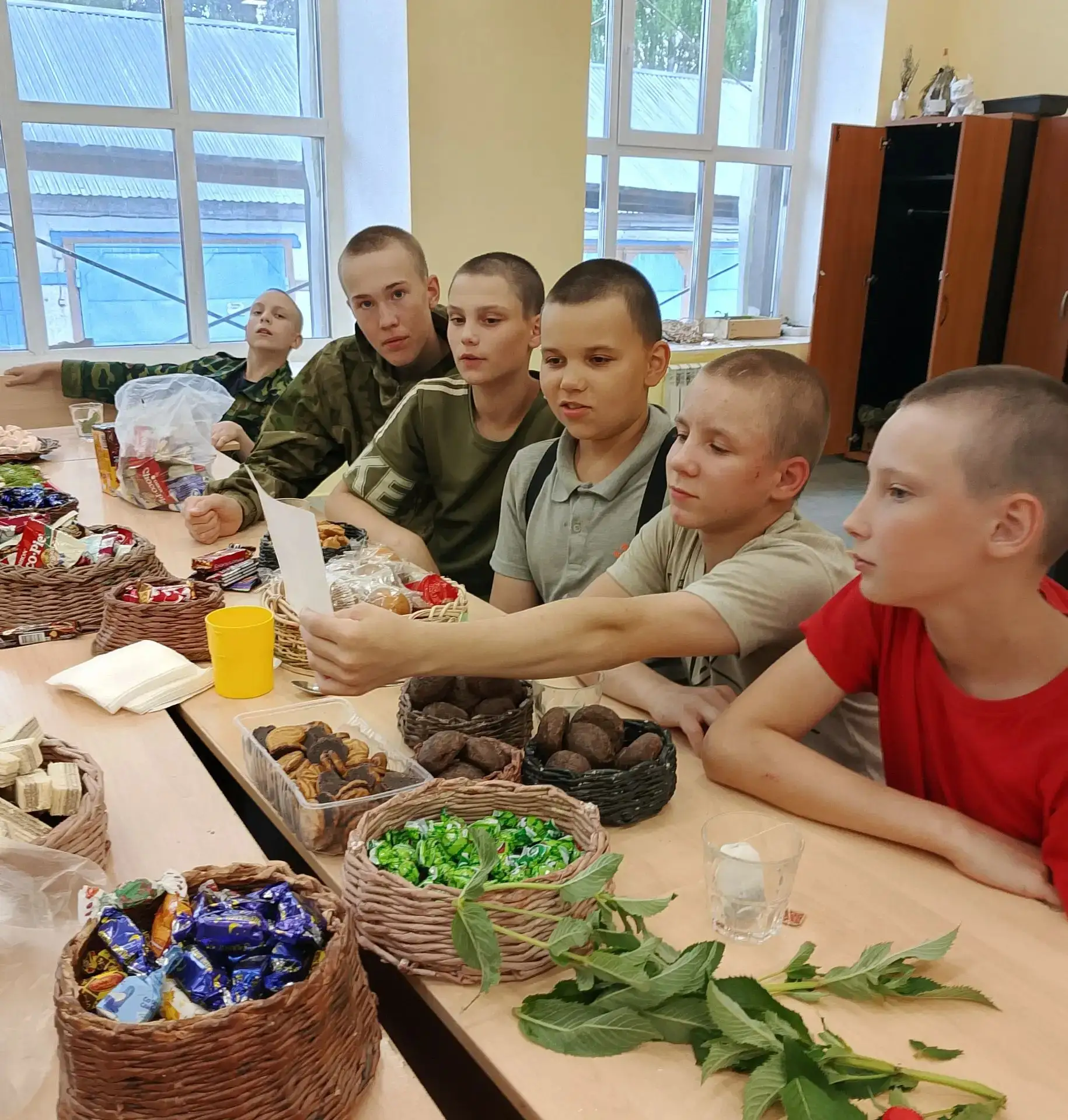 🌱 Огородные эксперты и кулинарное шоу: день вкусных открытий в «Садовнике 2»! 🥒🍃

В группе «Садов