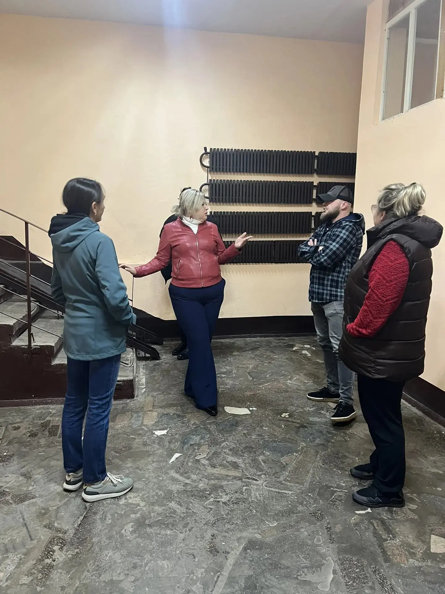 Сегодня вечером совместно с коллегами и депутатом городского совета Натальей Чапуриной ...