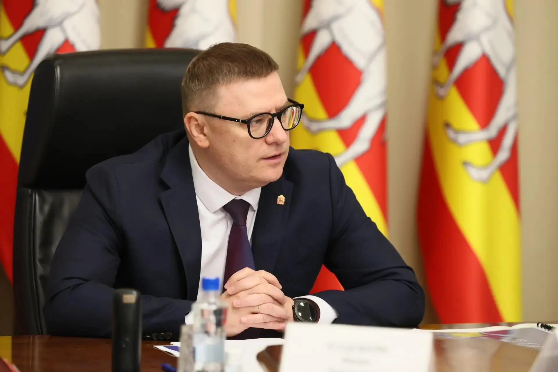 Власть разделили