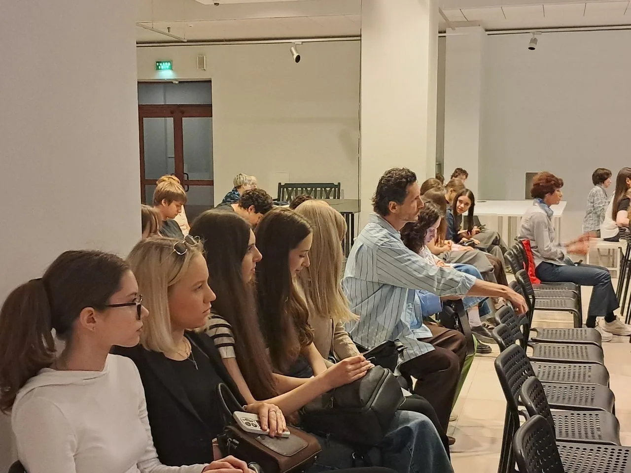 Студенты Московского финансового колледжа узнали о перспективах биопечати органов на лекции биолога 