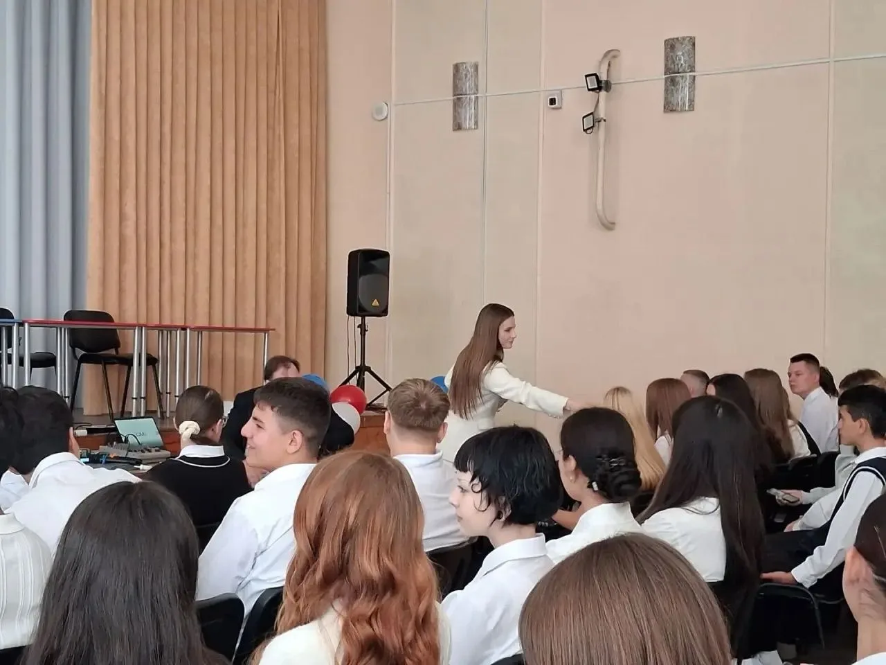 Для учеников 9‑х классов в гимназии прошла встреча на тему «Возможности в молодёжной по...