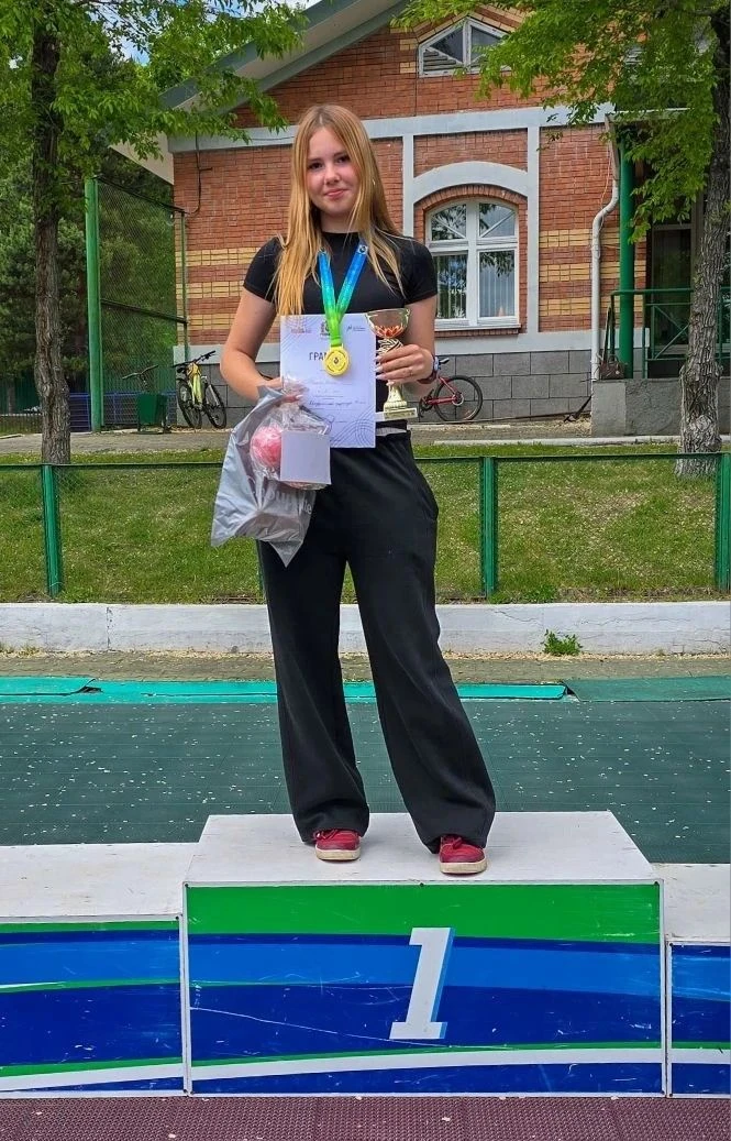 🏆 ЧЕМПИОНКА ХАБАРОВСКОГО КРАЯ ПО ТЕННИСУ! 🎉

Завершился чемпионат Хабаровского края по теннису, ко