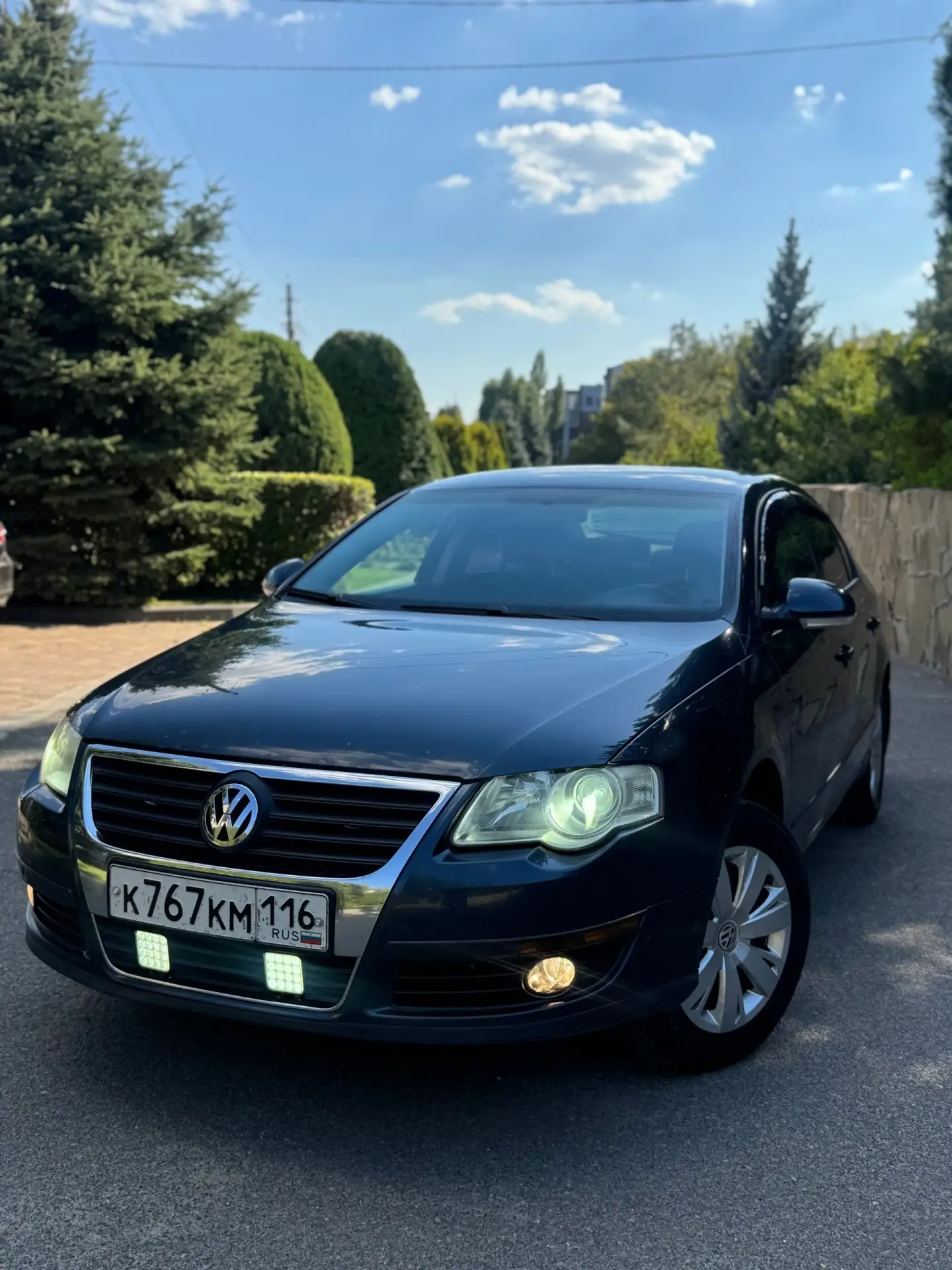 🚗 Volkswagen Passat (2008)