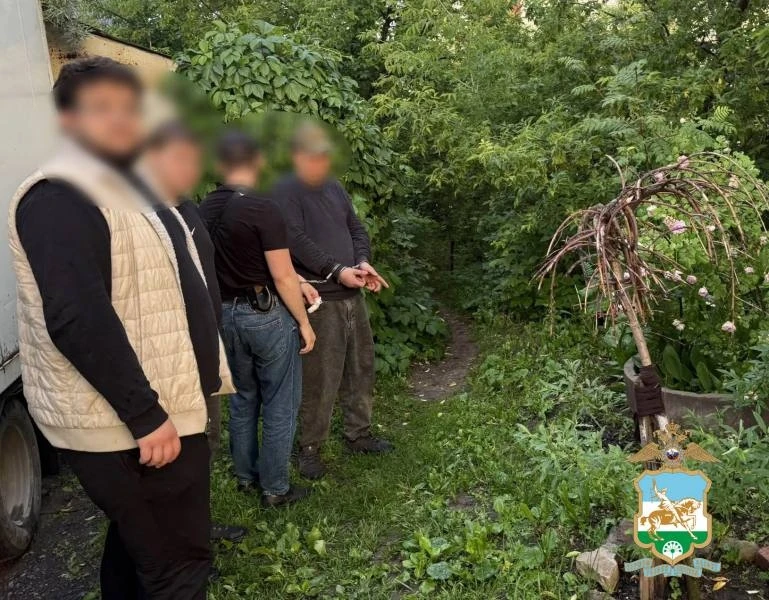 😱 В Уфе поймали мужчину с крупной партией наркотиков
