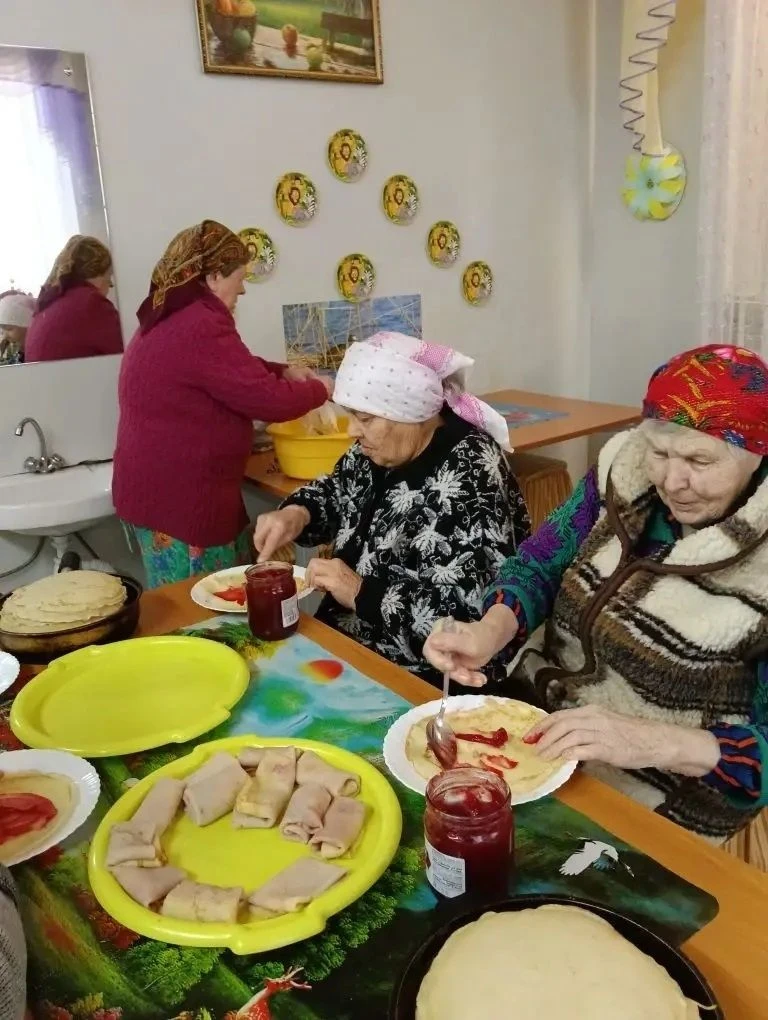 🥞Блинный Мастер-Класс в Холмовском Доме-Интернате!   🤩В столовой Холмовского дома-интерната для прес